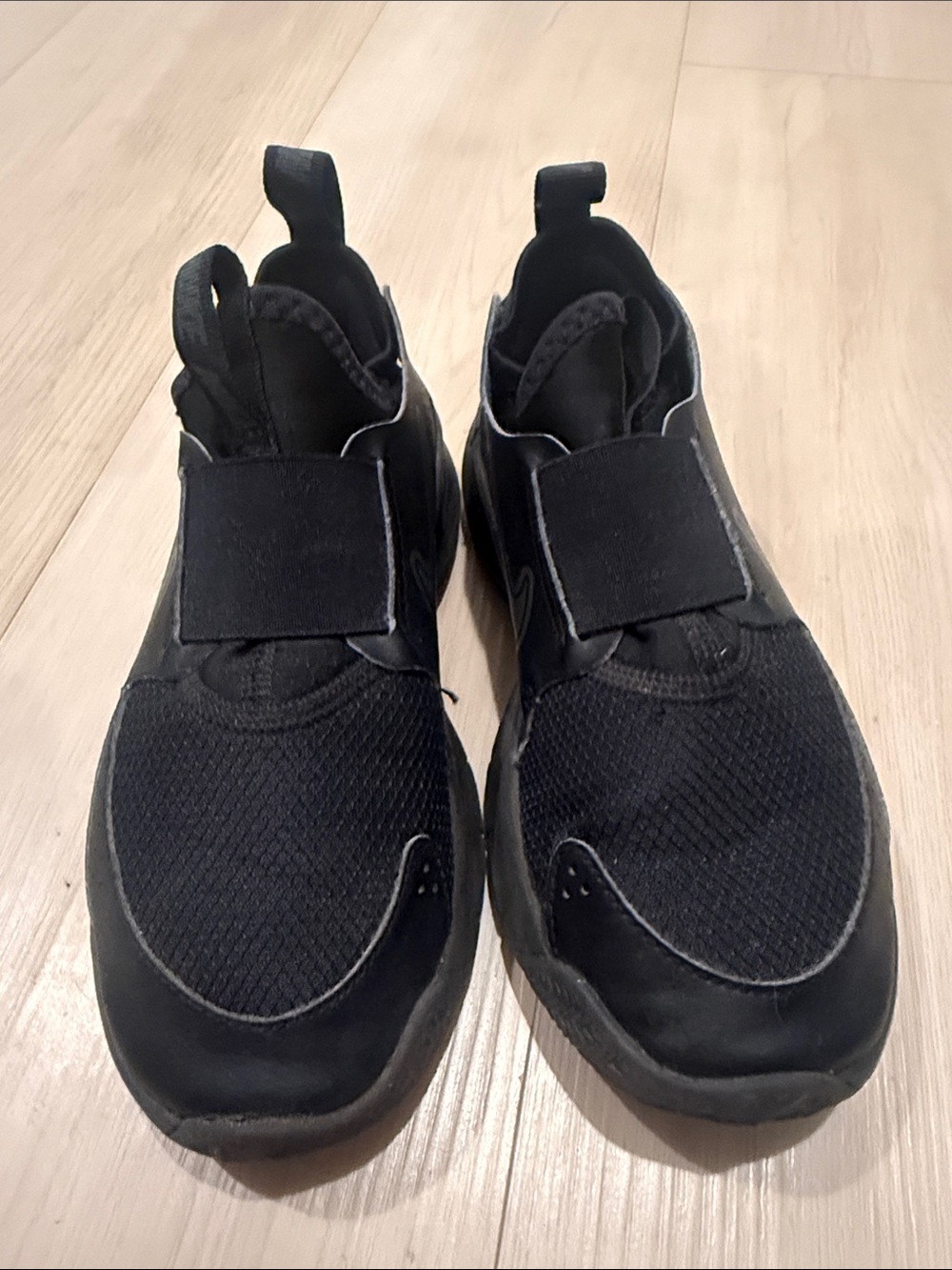 Nike Men's Black Slip-On Training Sneakers